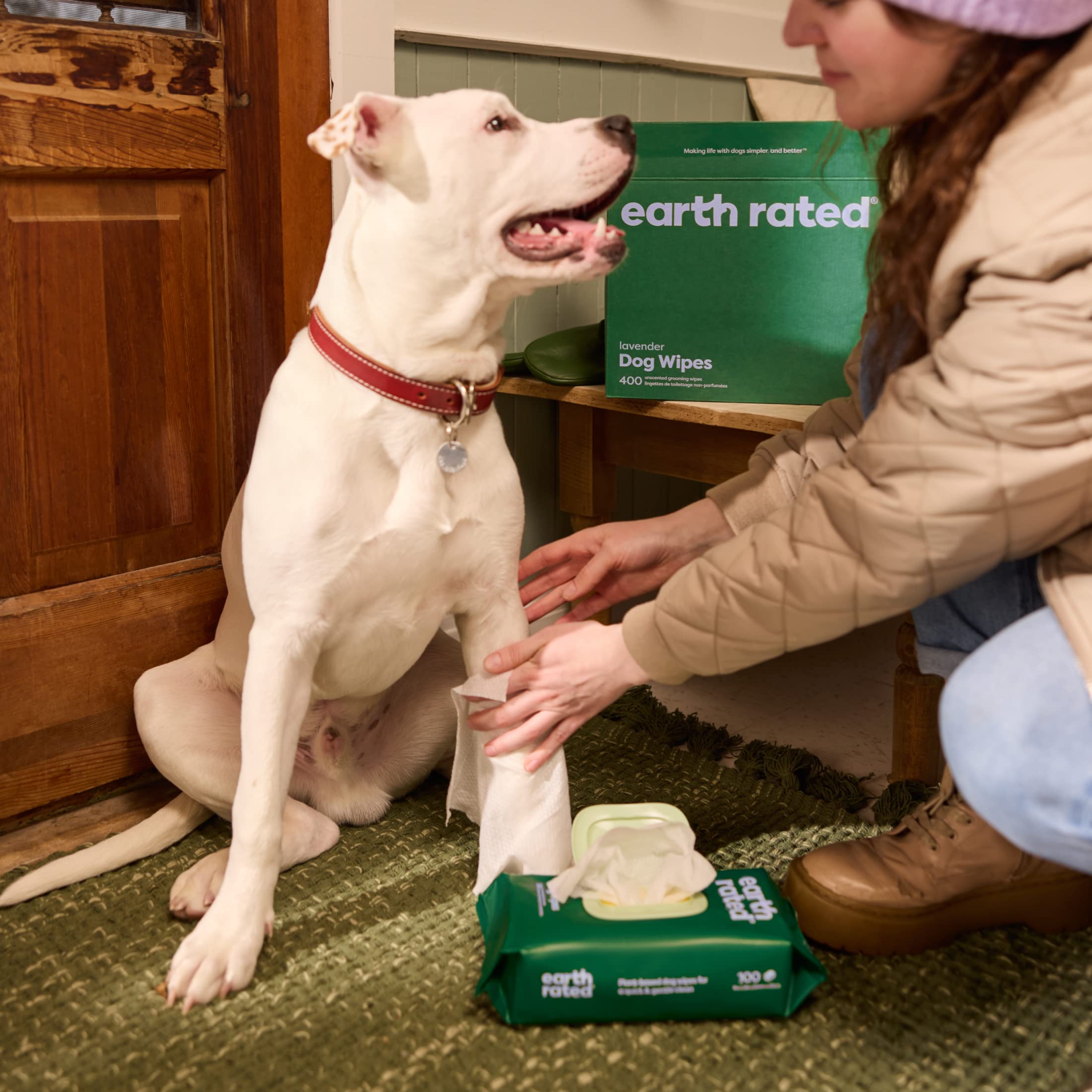 Earth Rated-Sustainable pet products-dog poop bags-wrinkle wipes-floof pet products-amazon finds