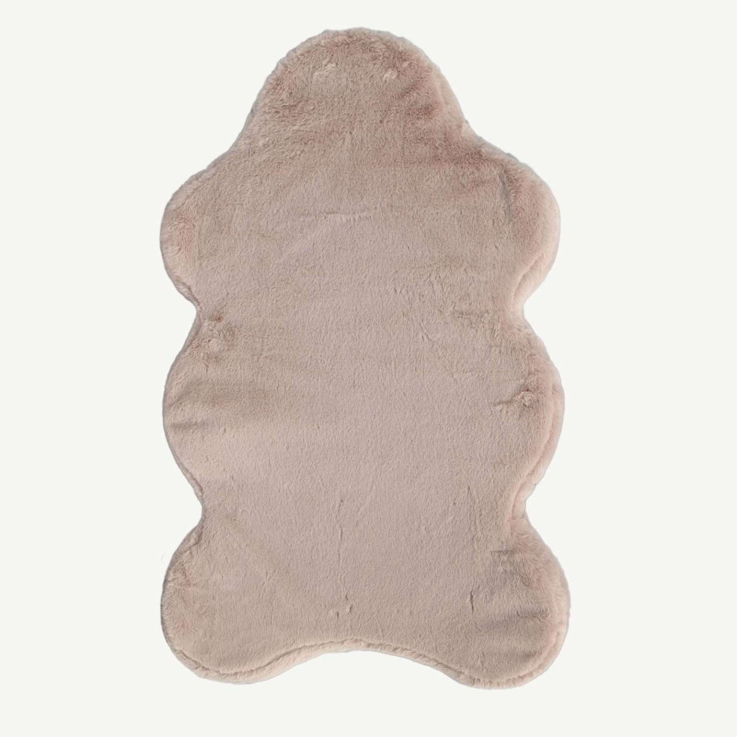 Beige rug with a wavy border on a white background