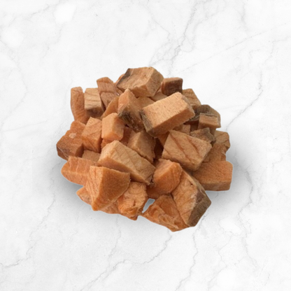 Product Image-Close up of salmon chunks-the best treat for cats and weight management